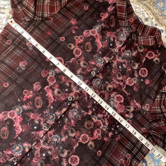 A.B.S. Denim Collection plaid & floral sheer top M - Picture 10 of 13